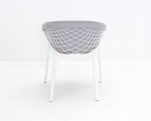 Lataa kuva Galleria-katseluun, Alias Kobi Chair istuintyynyllä
