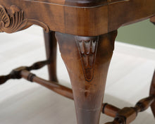 Lataa kuva Galleria-katseluun, Antikkinen rahi vaaleanpunainen
