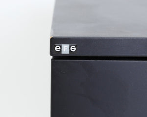 EFG laatikosto musta
