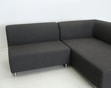 Lataa kuva Galleria-katseluun, Adea Camp kulmasohva tummanharmaa
