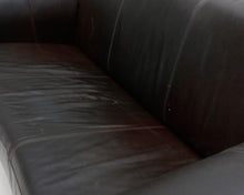 Lataa kuva Galleria-katseluun, 3-istuttava nahkasohva tummanruskea
