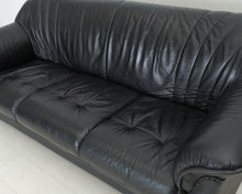 Lataa kuva Galleria-katseluun, 3-istuttava nahkasohva musta
