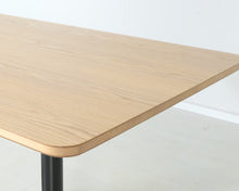 Lataa kuva Galleria-katseluun, K&amp;A Furniture Cross pöytä
