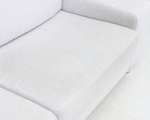 Lataa kuva Galleria-katseluun, 3-istuttava kangassohva vaalea beige
