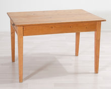 Lataa kuva Galleria-katseluun, Antiikkinen ruokapöytä
