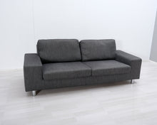 Load image into Gallery viewer, Asko 3-istuttava kangassohva harmaa
