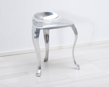 Lataa kuva Galleria-katseluun, Alumiinijakkara
