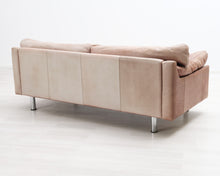 Lataa kuva Galleria-katseluun, 3-istuttava nahkasohva konjakinruskea
