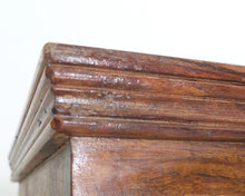 Lataa kuva Galleria-katseluun, Akaasiapuinen iso hyllykkö
