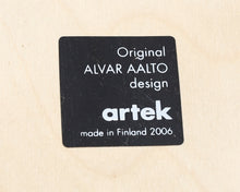 Lataa kuva Galleria-katseluun, Artek 69 tuoli verhoiltu
