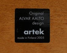 Lataa kuva Galleria-katseluun, Artek 406 nojatuoli vaalea satulavyö
