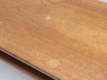 Lataa kuva Galleria-katseluun, 60-luvun sohvapöytä tiikki
