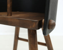 Lataa kuva Galleria-katseluun, Artek 616 syöttötuoli musta
