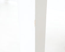 Lataa kuva Galleria-katseluun, Pohjanmaan ruokapöytä puunvärisellä kannella

