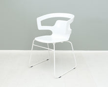 Lataa kuva Galleria-katseluun, Alias Segesta nojatuoli
