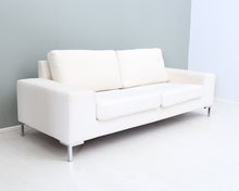 Load image into Gallery viewer, Asko Max 3-istuttava kangassohva valkoinen
