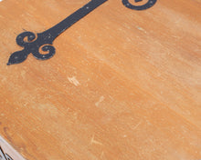 Lataa kuva Galleria-katseluun, 60-luvun säilytyskirstu
