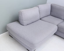 Load image into Gallery viewer, Asko Rocco avokulmasohva vaaleanharmaa
