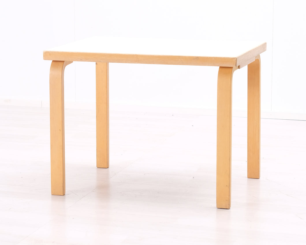 Artek lastenpöytä 60 x 80 cm valkoinen