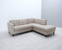 Lataa kuva Galleria-katseluun, A&amp;G Merch 3-istuttava avokulmasohva beige
