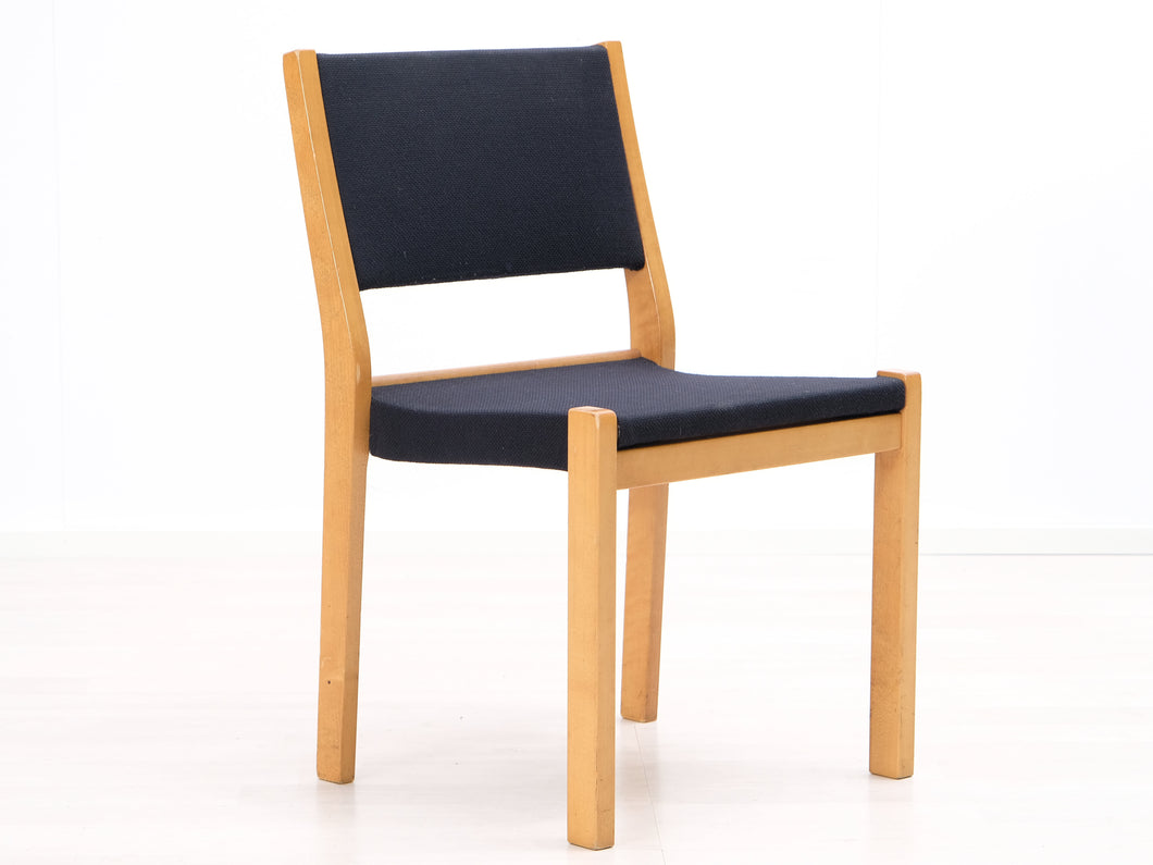 Artek 611 ruokatuoli tumma verhoilu