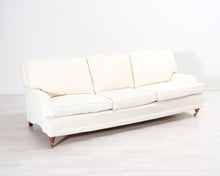 Lataa kuva Galleria-katseluun, 3-istuttava kangassohva valkoinen
