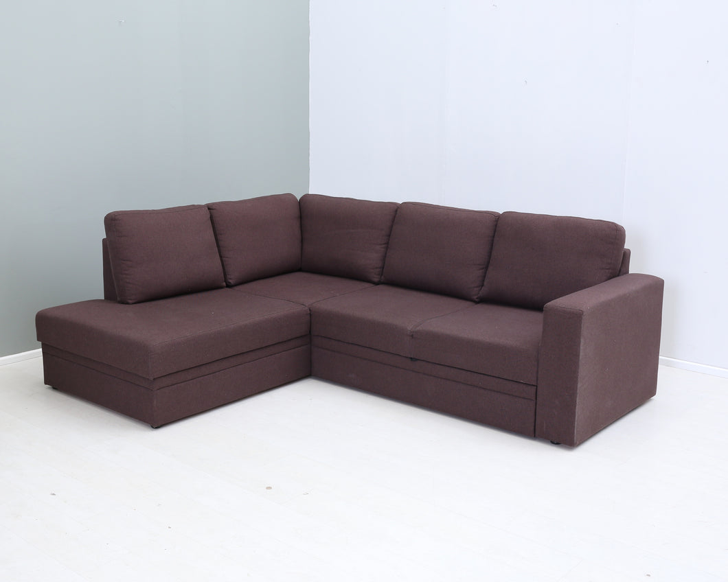 4-istuttava kulmavuodesohva tummanruskea