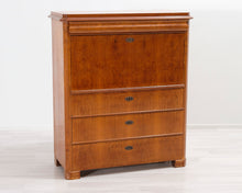 Lataa kuva Galleria-katseluun, Antiikkinen kirjoituslipasto
