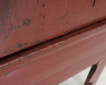 Lataa kuva Galleria-katseluun, Antiikkinen kiinalainen kaappi
