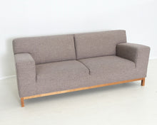 Load image into Gallery viewer, Asko klassinen sohva
