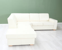 Lataa kuva Galleria-katseluun, 5-istuttava kulmasohva valkoinen
