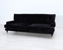 Lataa kuva Galleria-katseluun, 3-istuttava samettisohva musta
