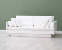 Lataa kuva Galleria-katseluun, Artek 555 Ben Af Schulten 2-istuttava sohva valkoinen
