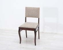 Lataa kuva Galleria-katseluun, 40-luvun puurunkoinen ruokatuoli
