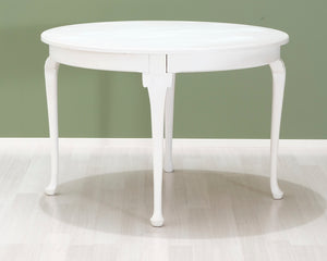 Antiikkinen pöytä valkoinen