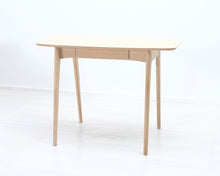 Load image into Gallery viewer, Asko työpöytä tammea
