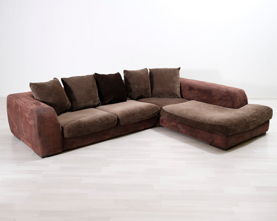 7-istuttava avokulmasohva ruskea