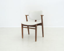 Lataa kuva Galleria-katseluun, Artek Domus tuoli valkoinen nahka
