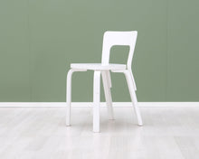 Lataa kuva Galleria-katseluun, Artek 65 tuoli valkoinen
