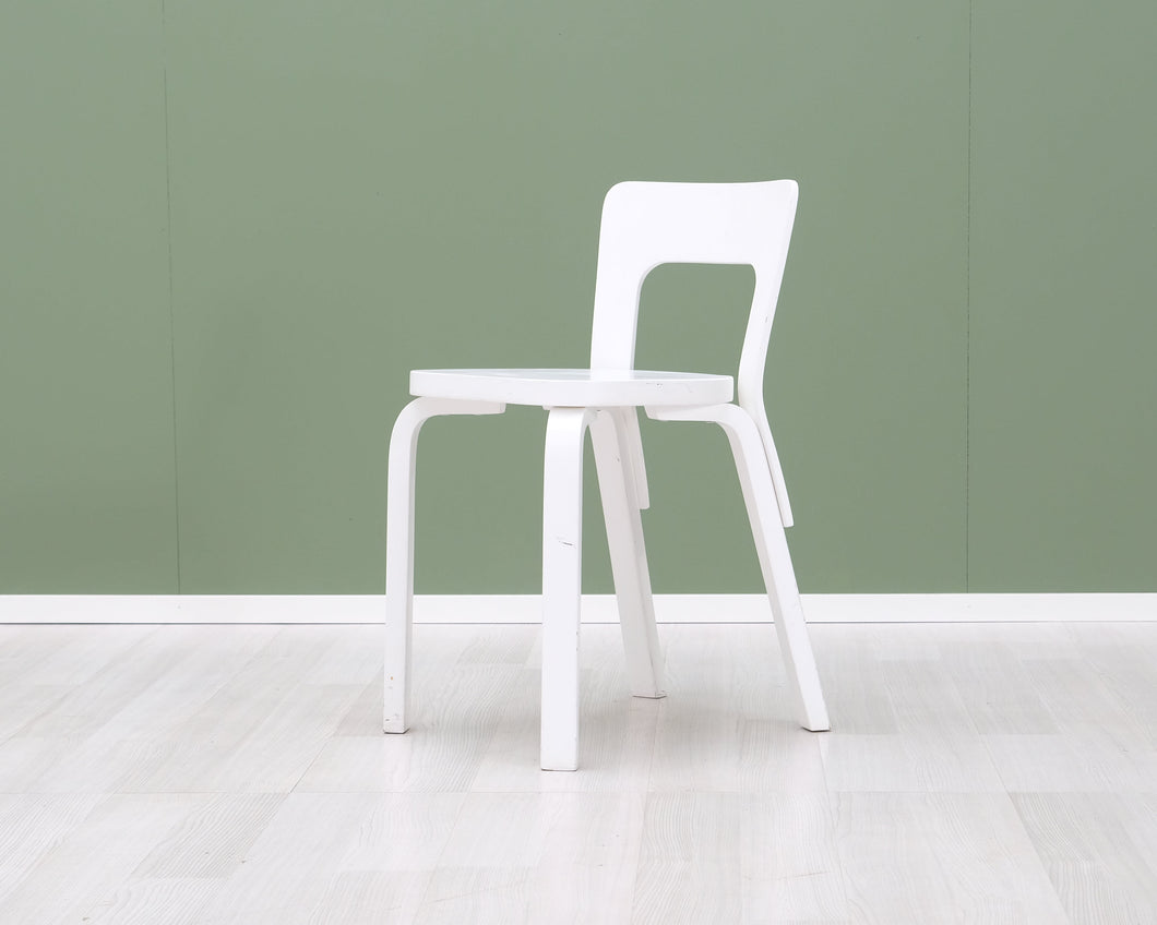 Artek 65 tuoli valkoinen